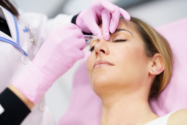 Rinoplastia Liquida - Inyeccion de Acido Hialuronico en la nariz
